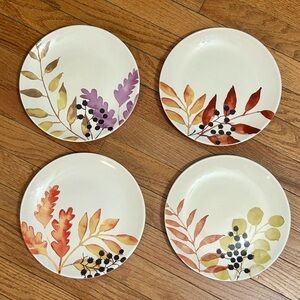 Crate & Barrel 8.5” Leaves and Berries Plate Set